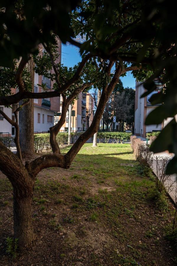 ミラノL'Arche Lodovico Il Moro - House On The Navigli Riverアパートメント エクステリア 写真